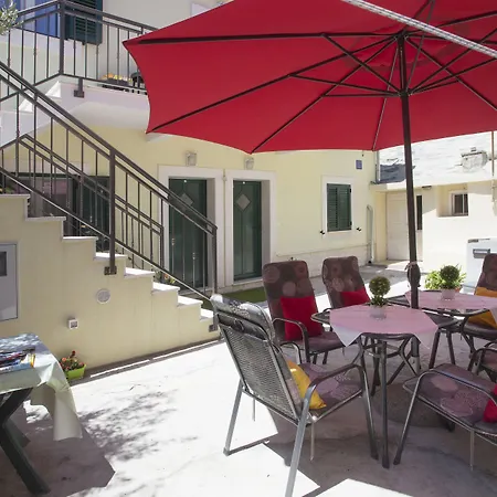 Central Old Town 3* Split