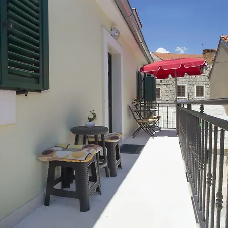 Central Old Town 3* Split