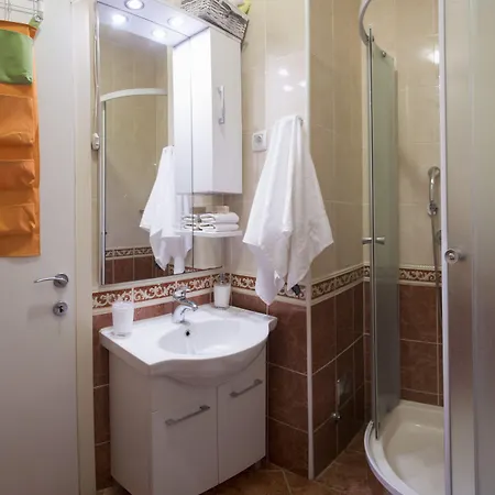 Guest house Central Old Town 3*