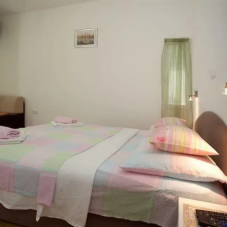 Central Old Town Guest house