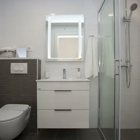 Central Old Town Guest house