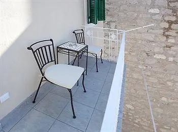 Gasthof Central Old Town 3*