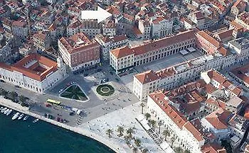 Gasthof Central Old Town Split