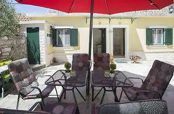 Central Old Town Gasthof Split